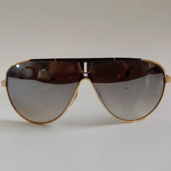 by De'Vons Optics, Inc. est. since 1983! Other - Vintage 90's Fashion gold frame Aviator sunglasses